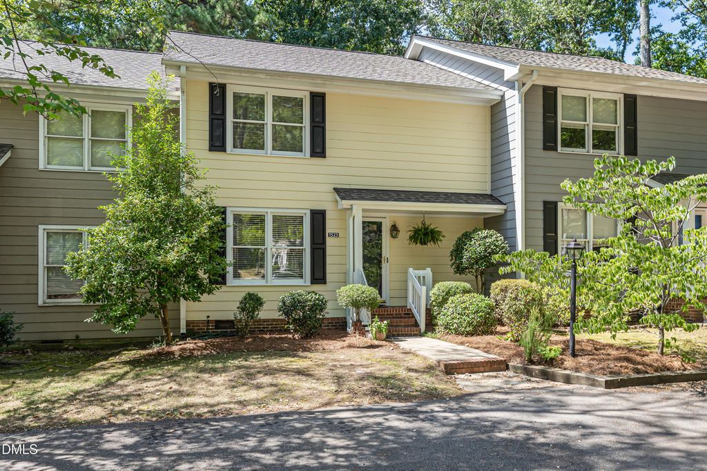 1523 Woodcroft Drive, Raleigh, NC 27609