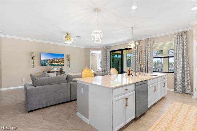 12027 Hawthorn Lake DR 202, Fort Myers, FL 33913