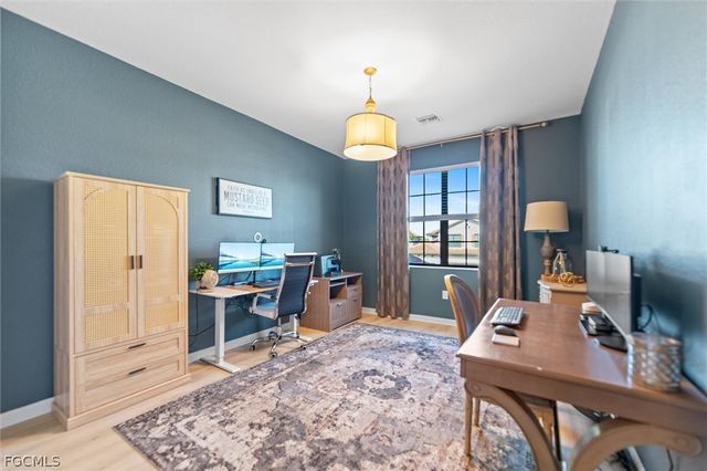 12027 Hawthorn Lake DR 202, Fort Myers, FL 33913