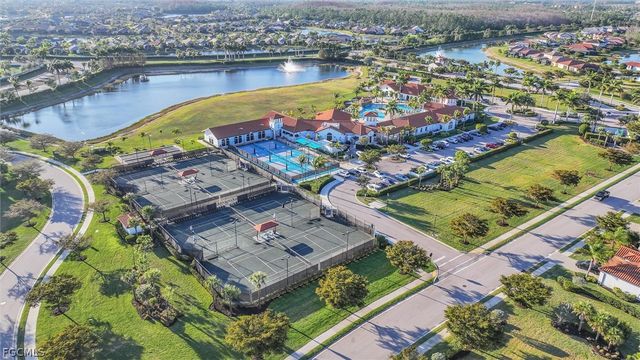 12027 Hawthorn Lake DR 202, Fort Myers, FL 33913