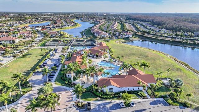 12027 Hawthorn Lake DR 202, Fort Myers, FL 33913