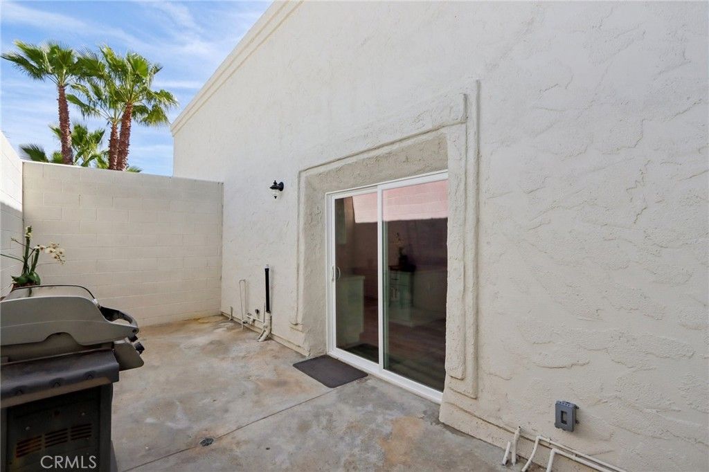 Image 24 of property listing at 30325 San Jacinto, Hemet, CA 92543