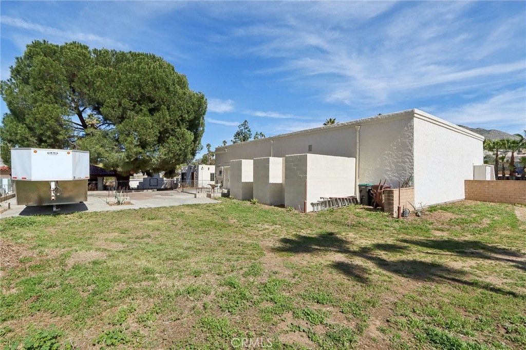 Image 28 of property listing at 30325 San Jacinto, Hemet, CA 92543