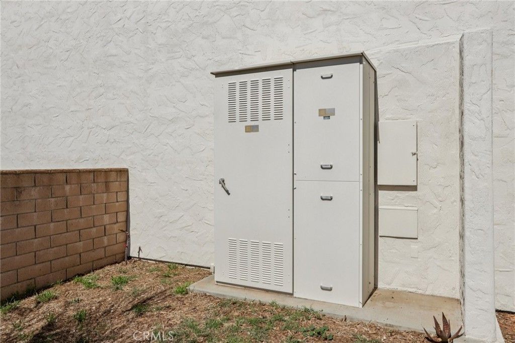 Image 29 of property listing at 30325 San Jacinto, Hemet, CA 92543