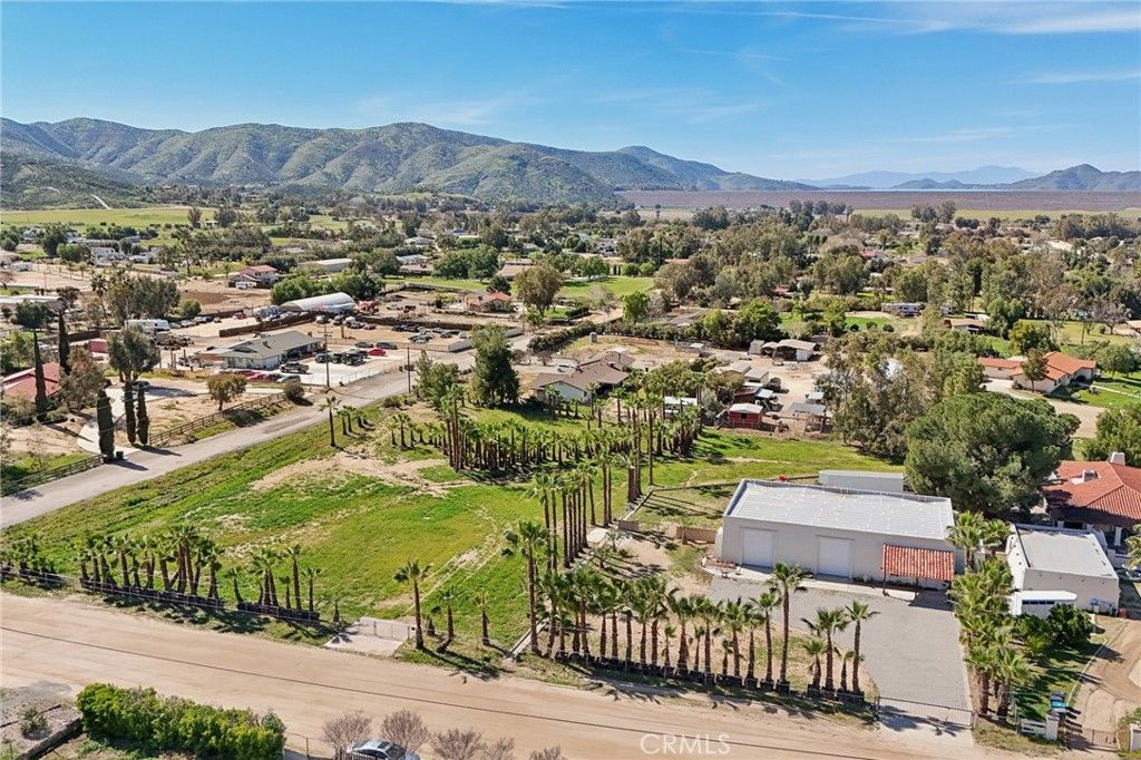 Image 56 of property listing at 30325 San Jacinto, Hemet, CA 92543