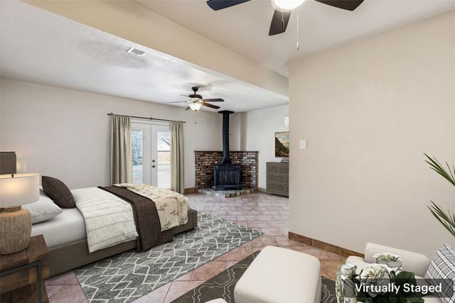 7005 Green Ridge Trail, North Richland Hills, TX 76182