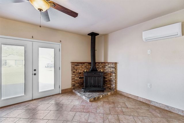 7005 Green Ridge Trail, North Richland Hills, TX 76182