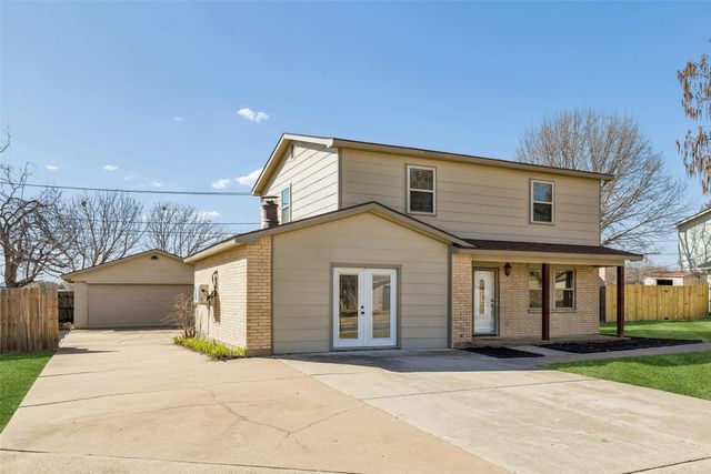 7005 Green Ridge Trail, North Richland Hills, TX 76182