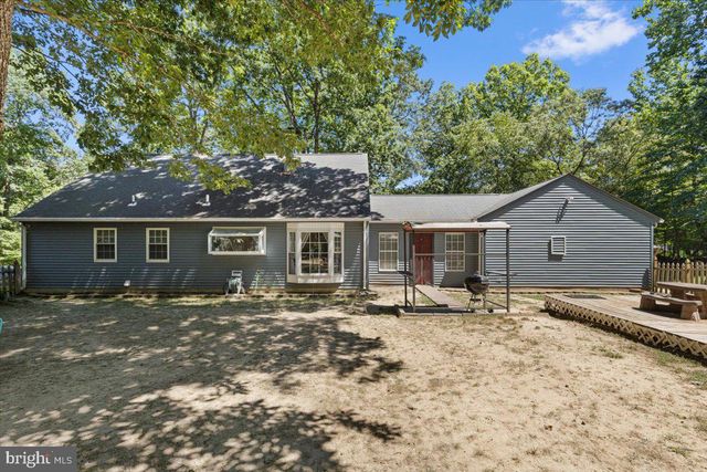 8640 VALLEY DR, Waldorf, MD 20603