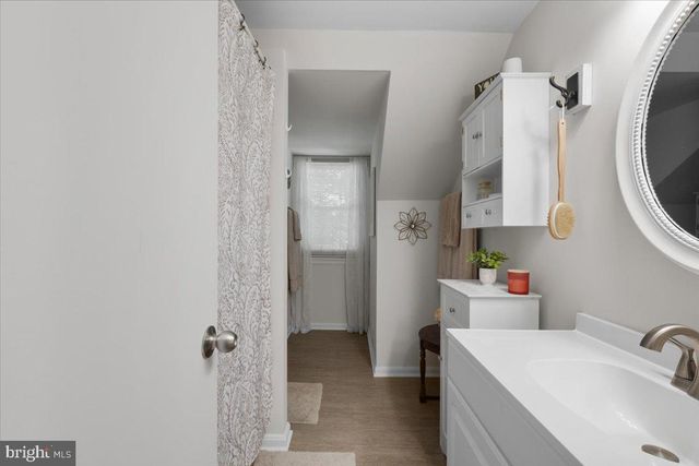 8640 VALLEY DR, Waldorf, MD 20603