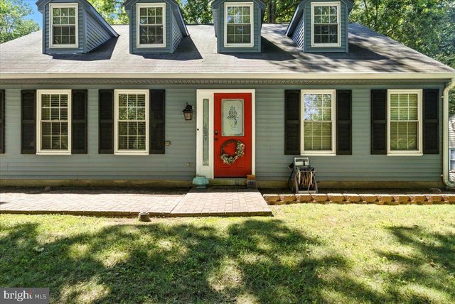 8640 VALLEY DR, Waldorf, MD 20603