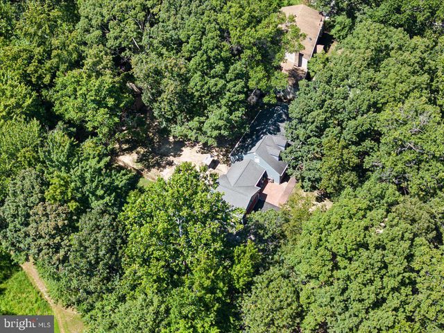 8640 VALLEY DR, Waldorf, MD 20603