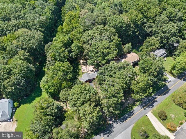 8640 VALLEY DR, Waldorf, MD 20603