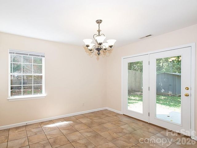 17 Pinecrest Drive, Asheville, NC 28803