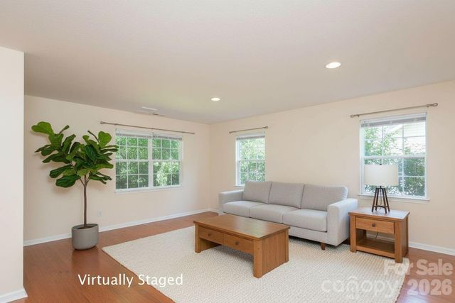 17 Pinecrest Drive, Asheville, NC 28803