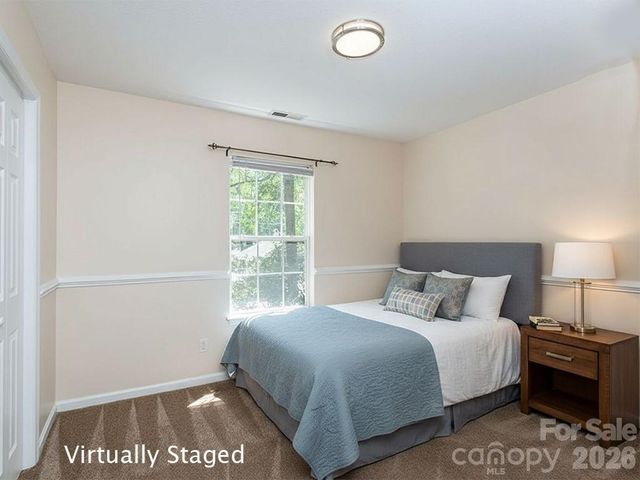 17 Pinecrest Drive, Asheville, NC 28803