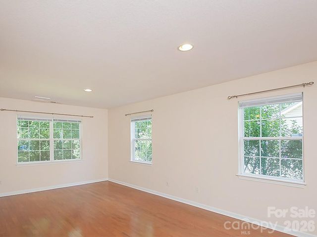 17 Pinecrest Drive, Asheville, NC 28803
