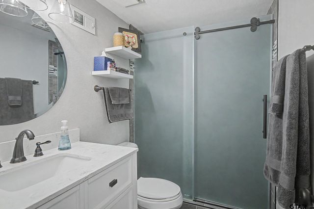 170 Wild Goose 221F, Holly Lake Ranch, TX 75765