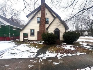 1320 6th Street, Muskegon, MI 49441