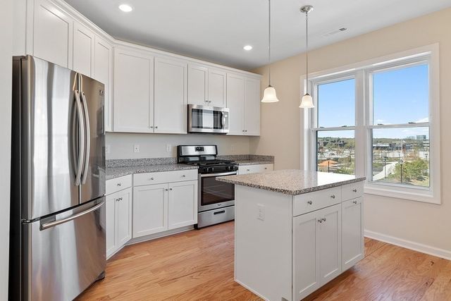 130 University 1106, Westwood, MA 02090