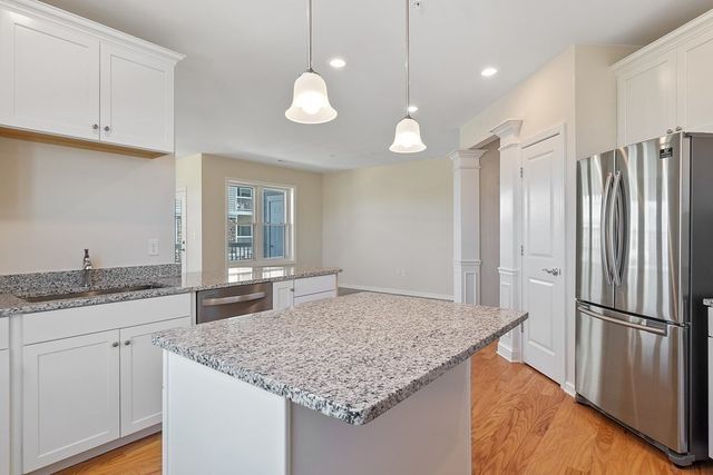 130 University 1106, Westwood, MA 02090