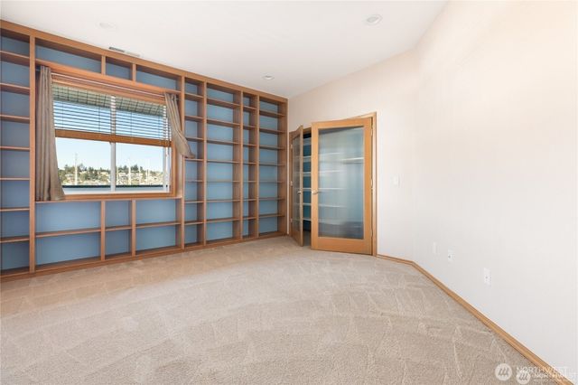 2401 Skyline Way #203E, Anacortes, WA 98221