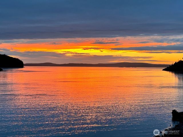 2401 Skyline Way #203E, Anacortes, WA 98221