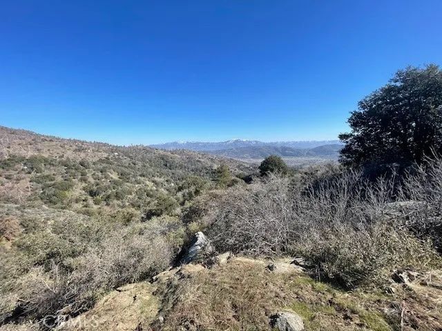 27251 Deertrail, Tehachapi, CA 93561