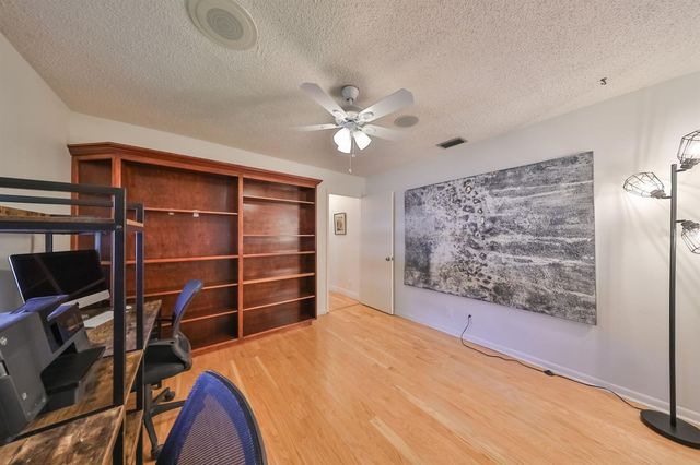 817 BANNOCKBURN AVENUE, Temple Terrace, FL 33617