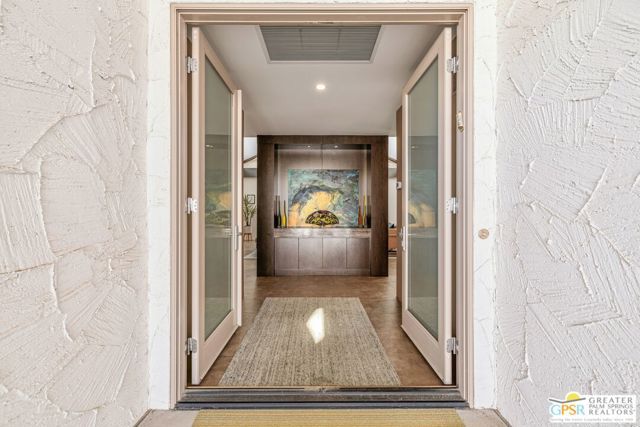 2420 Paseo Del Rey, Palm Springs, CA 92264