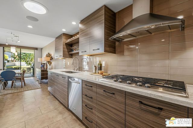 2420 Paseo Del Rey, Palm Springs, CA 92264