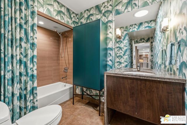 2420 Paseo Del Rey, Palm Springs, CA 92264