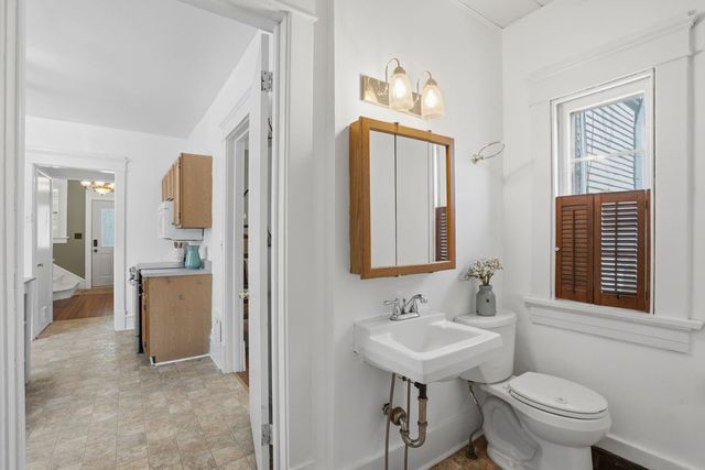 1001 22nd Street, Rock Island, IL 61201