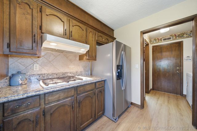 27620 E 126th Street S, Coweta, OK 74429