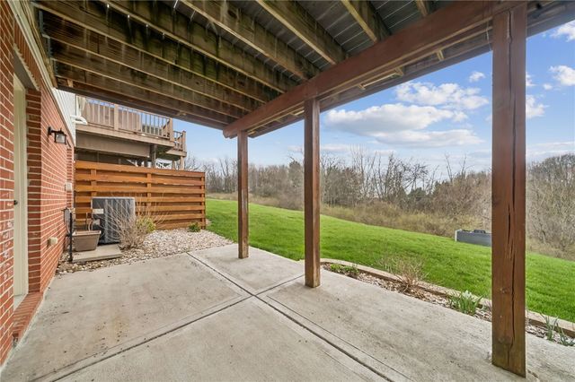 102 Bellefield Ct., Richland, PA 15044