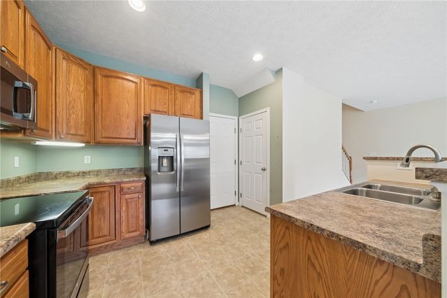 102 Bellefield Ct., Richland, PA 15044