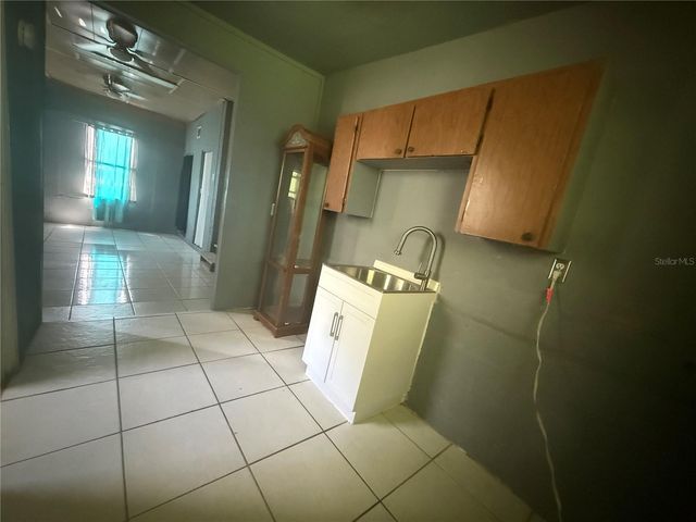 5401 HERMOSA STREET, Orlando, FL 32807