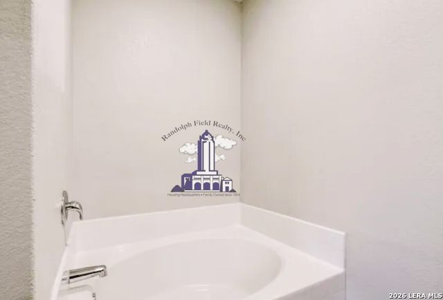 9330 BENNETT, Converse, TX 78109