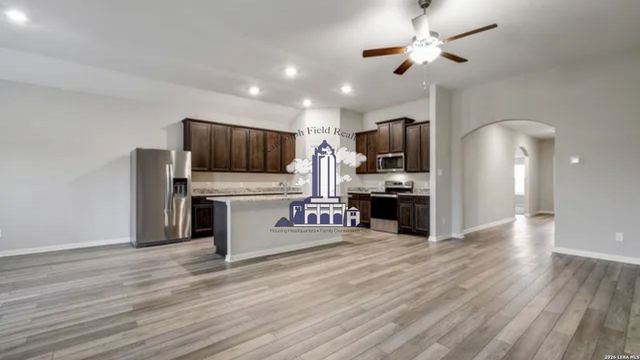 9330 BENNETT, Converse, TX 78109