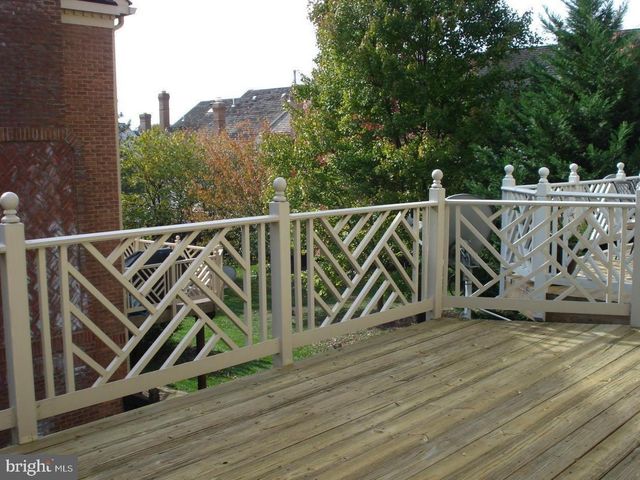 15734 CHERRY BLOSSOM LN, North Potomac, MD 20878