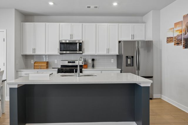304 Dearborn Sta, Murfreesboro, TN 37128