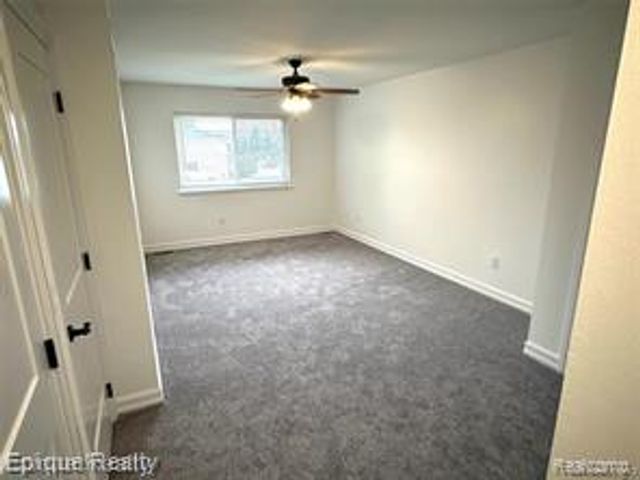8565 Hampshire Drive, Sterling Heights, MI 48313