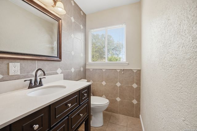 5911 Middlefield, San Antonio, TX 78242