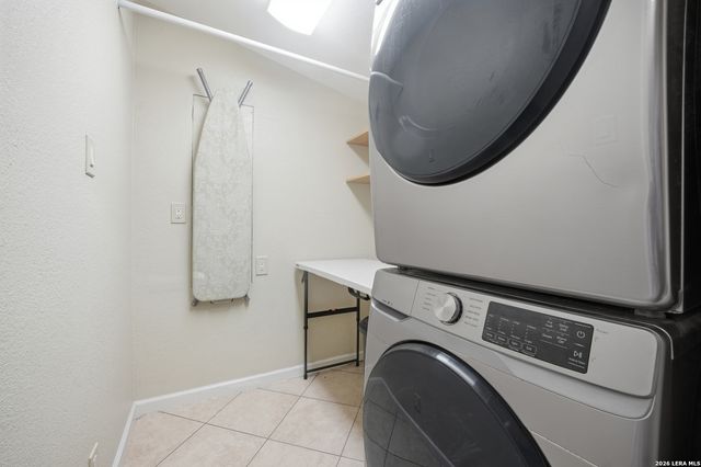 5911 Middlefield, San Antonio, TX 78242