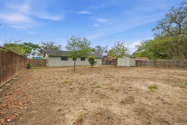 5911 Middlefield, San Antonio, TX 78242