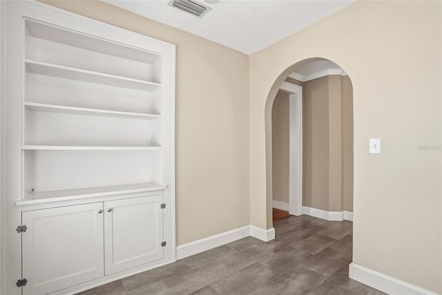 5001 3RD AVENUE S, St Petersburg, FL 33707