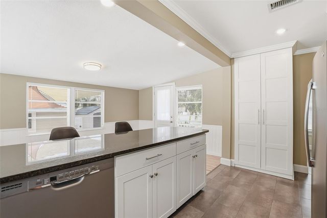 5001 3RD AVENUE S, St Petersburg, FL 33707