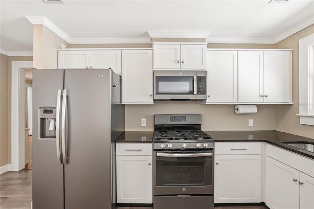 5001 3RD AVENUE S, St Petersburg, FL 33707