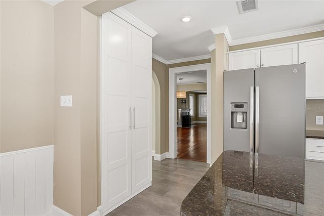 5001 3RD AVENUE S, St Petersburg, FL 33707