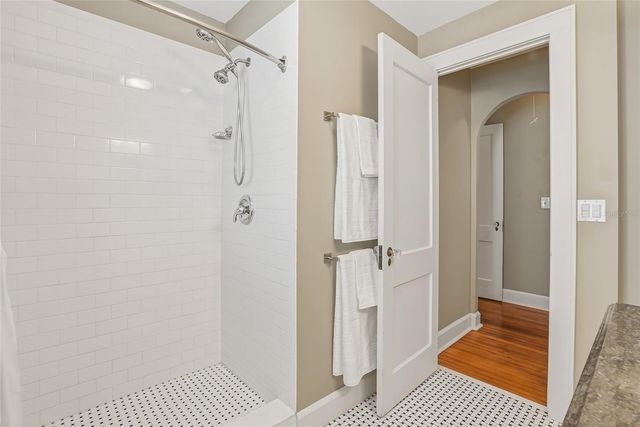 5001 3RD AVENUE S, St Petersburg, FL 33707